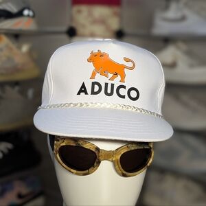 Aduco Vintage Bull Hat (OS)